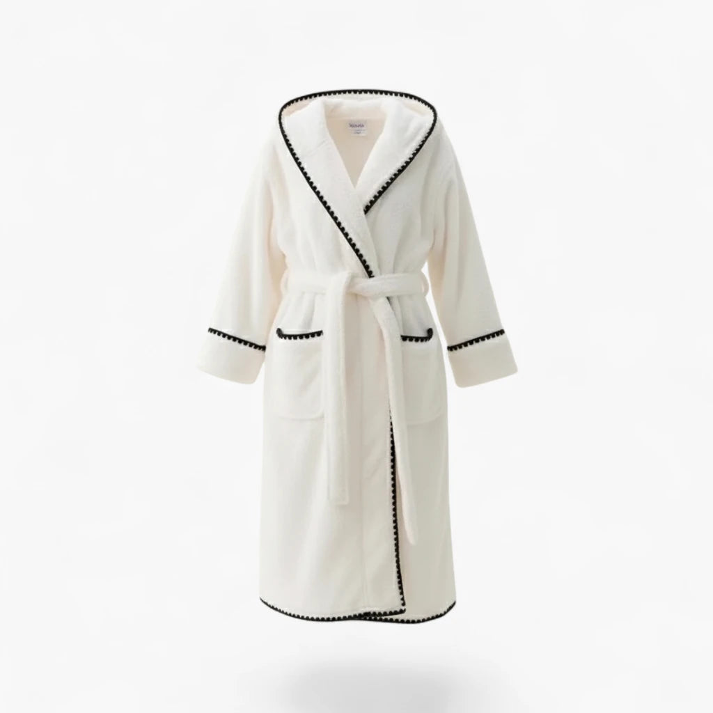 Peignoir Femme Hiver – Long en Polaire Blanche Bordée de Noir