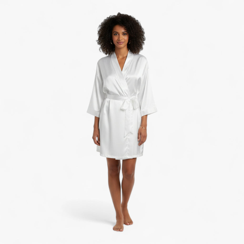 Peignoir Femme Satin – Blanc Style Kimono Minimaliste