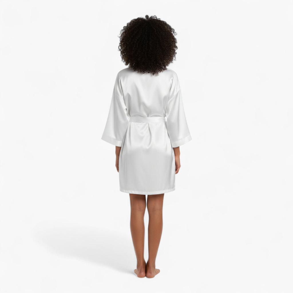 Peignoir Femme Satin – Blanc Style Kimono Minimaliste