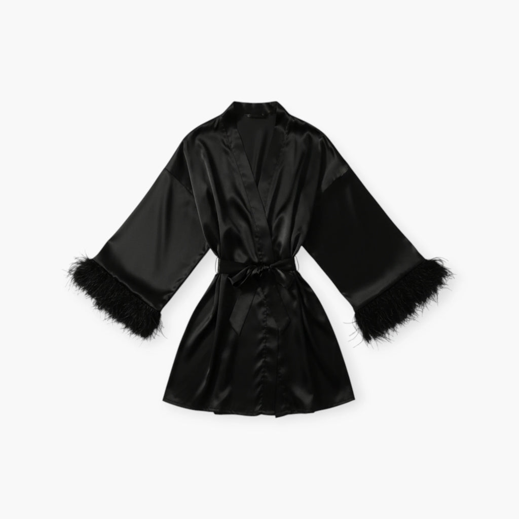 Peignoir Femme Satin – Noir à Manches Plumes Élégantes